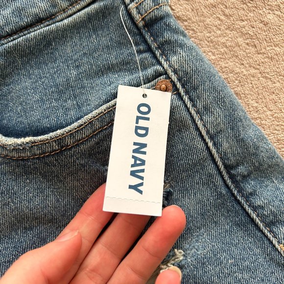 Old Navy Jean Shorts - Picture 3 of 4